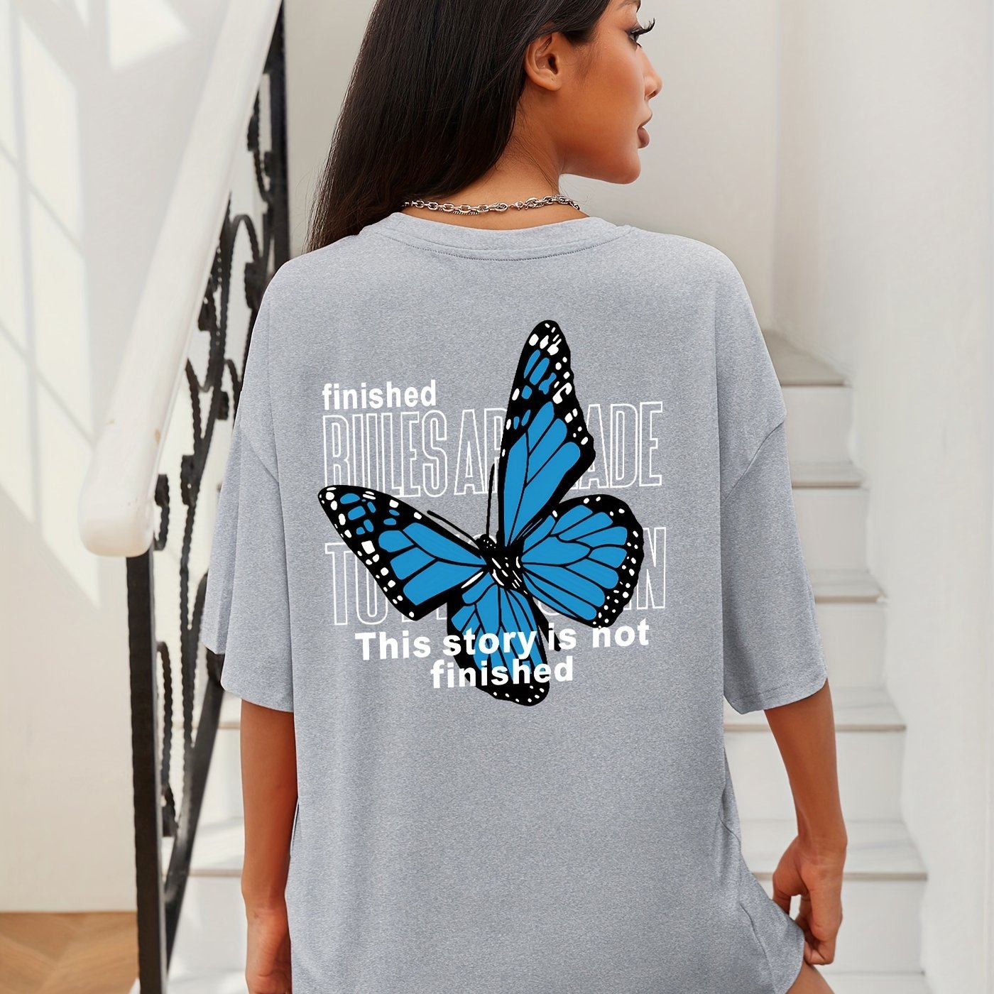 Oversized Butterfly Print T-Shirt, Casual Crew Neck Short Sleeve T-Shirt For Spring & Summer, Women's Clothing
