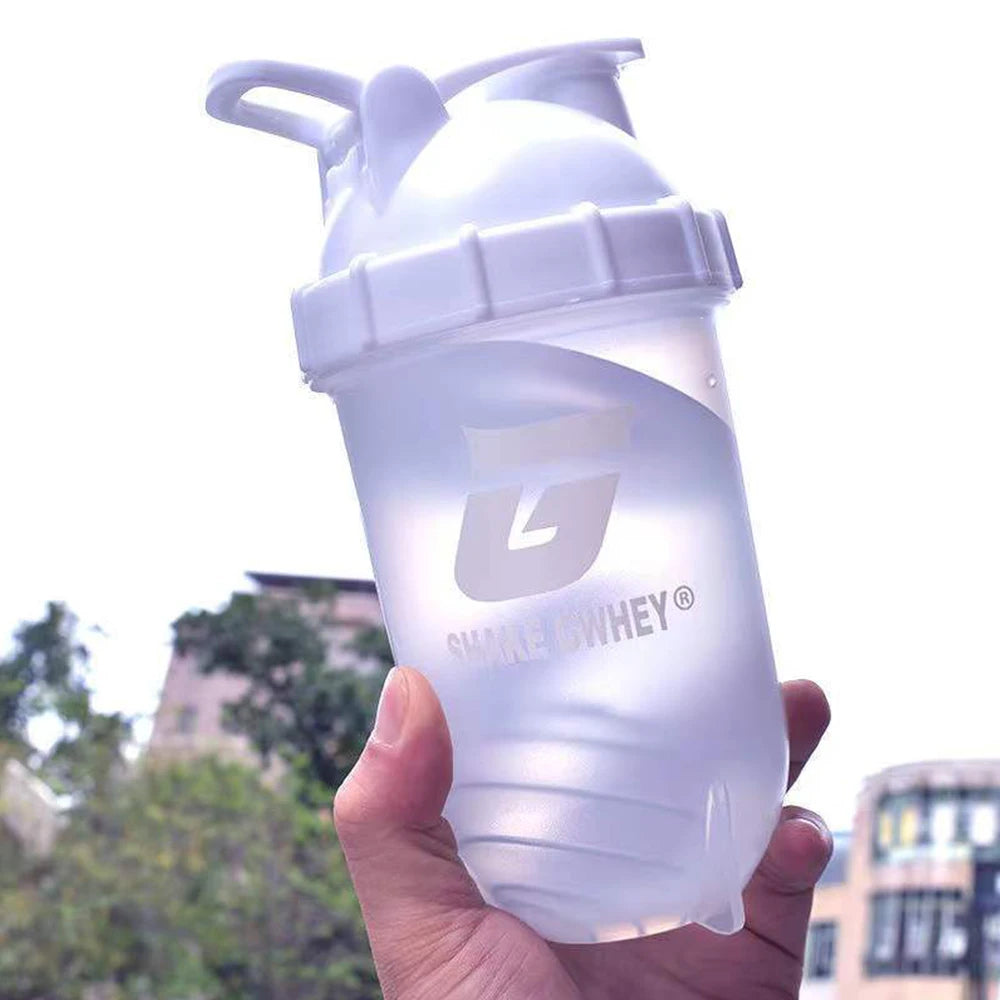 500ML Protein Shaker Water Bottle Sport Shaker For Protein Powder Mixing Fitness Gym Bottle Plastic Shaker Bottle Mixer Cup