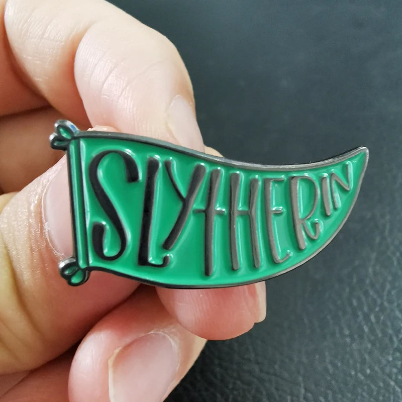 Slytherin Enamel Pin! Also a pin of ambitious, honor, judgement of the situation, saving yourself and winning first