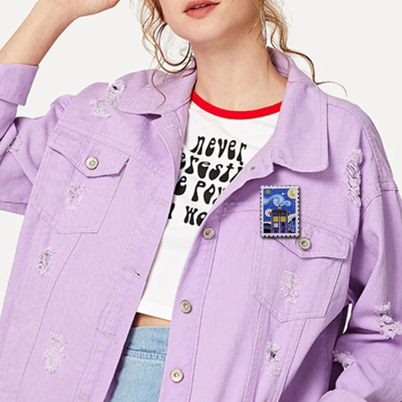 Police Box Van Gogh Starry Night Enamel Pin sun moon sky Brooch painting art film themed Accessory