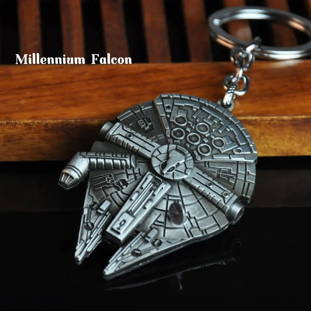 Men's Spaceship Keychain Anime Vintage Star Destroyer Battleship Key Chain On Bag Car Trinket Jewelry Party Boyfriend Gift