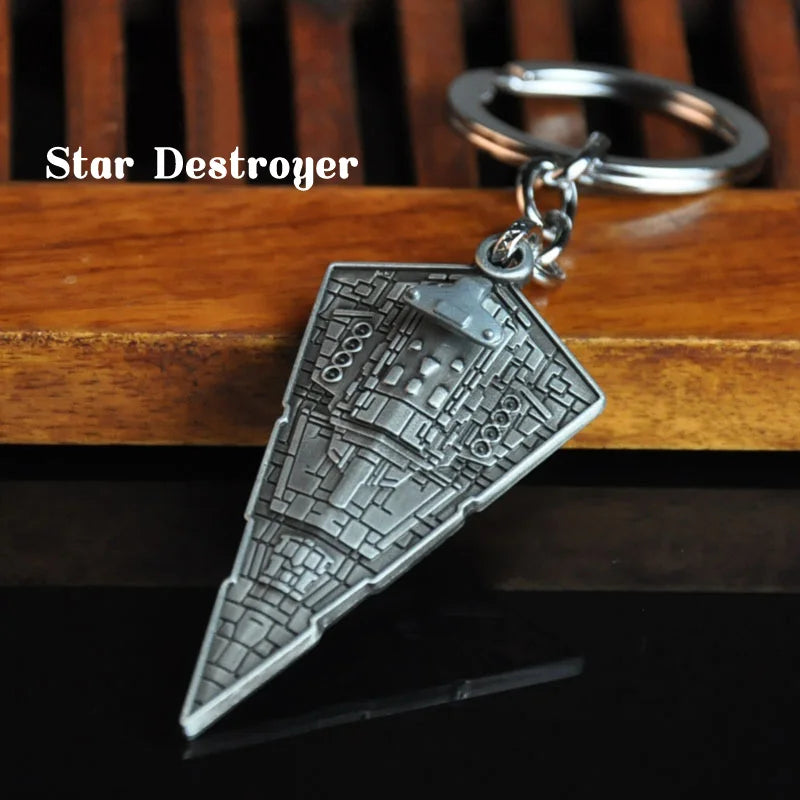 Men's Spaceship Keychain Anime Vintage Star Destroyer Battleship Key Chain On Bag Car Trinket Jewelry Party Boyfriend Gift