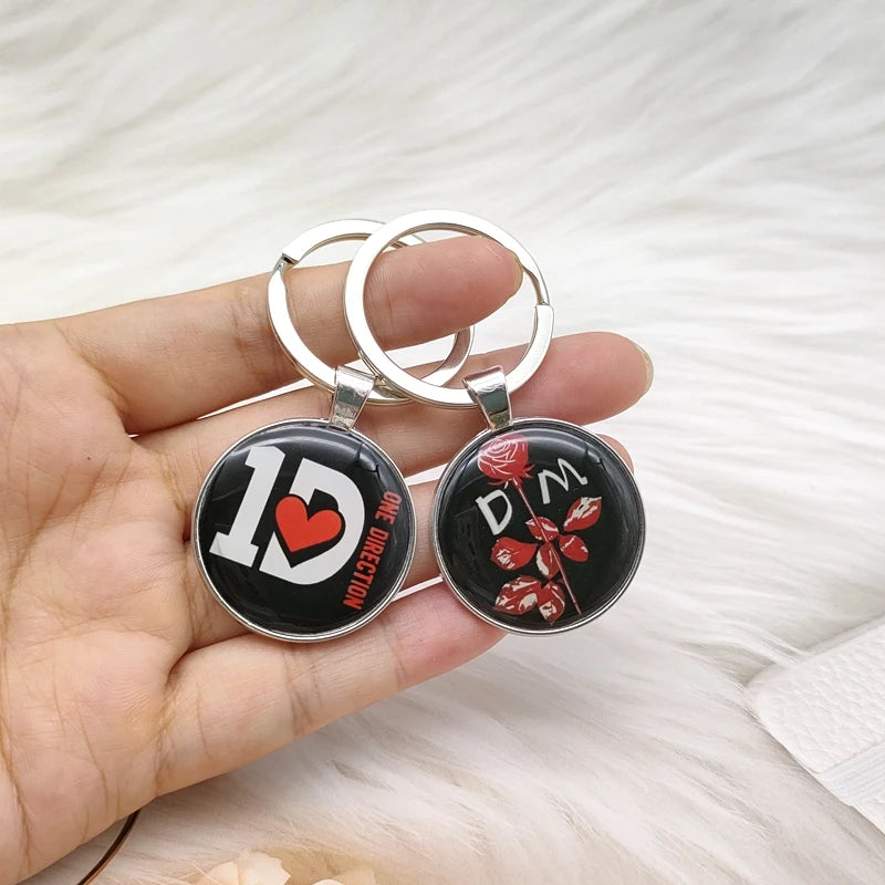 Popular Classic Rock Band Alloy Keychain Fashion Music Singer Song Pendant Key Chain Jewelry Wholesale