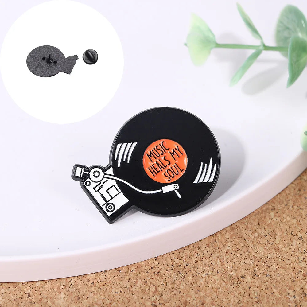 Vinyl Record Brooch - Black Round Geometric Music Pin, Taylor Swift Inspired Lapel Flower for Jackets & Denim