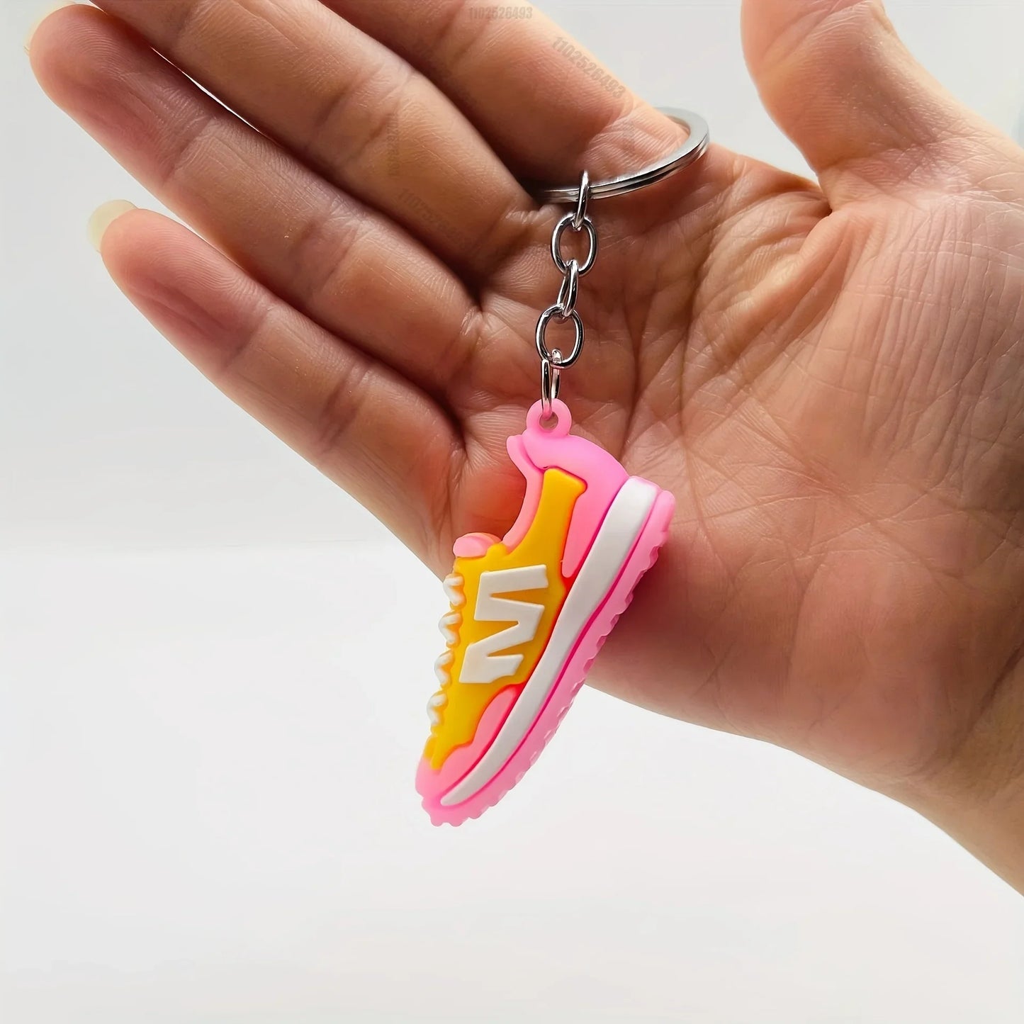 6pc/1pcs Shoe Keychains For Men Mini Cute Cool Sneaker Keychain PVC For Favors Collectible For Sneaker Fans Bag Pendant Tools