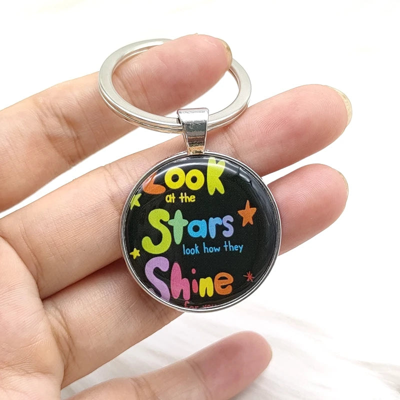 Popular Classic Rock Band Alloy Keychain Fashion Music Singer Song Pendant Key Chain Jewelry Wholesale