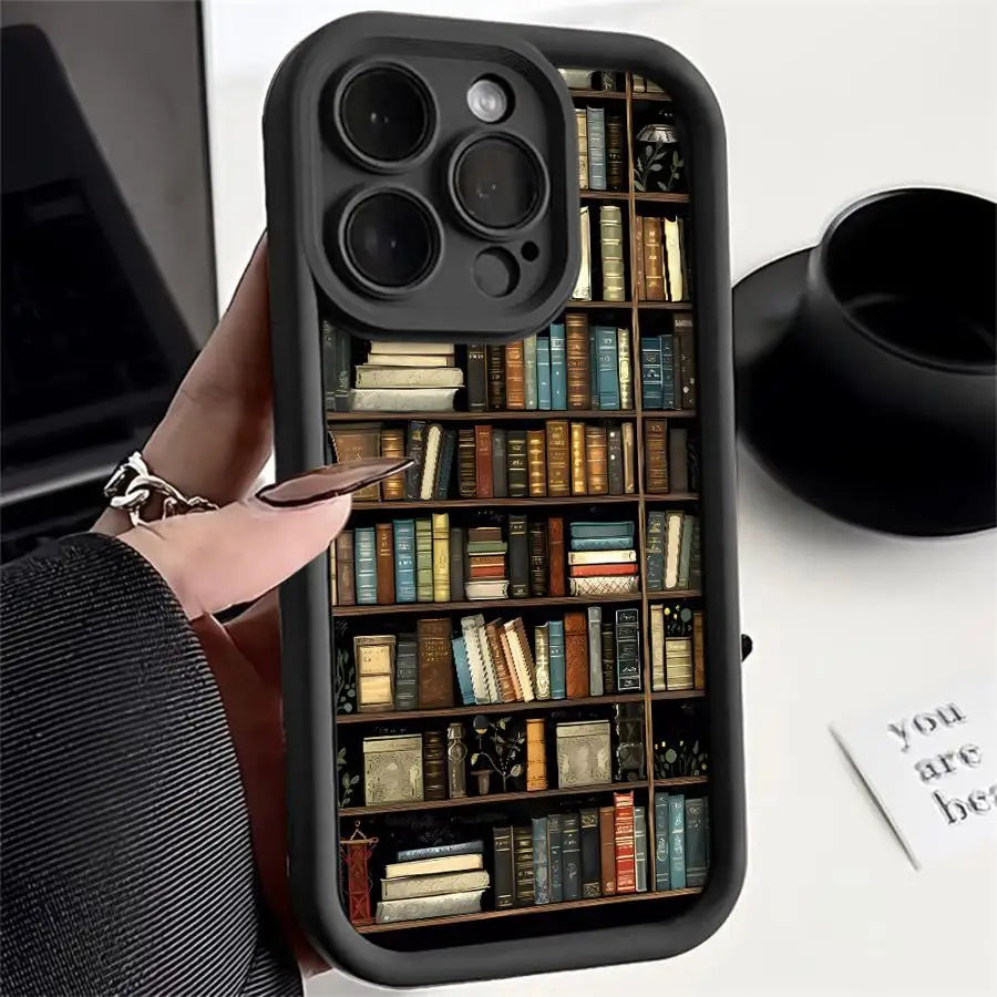 Phone Case for iPhone 16 15 Pro Max 13 12 11 Pro 14ProMax 16Plus 12Pro 16e 13Pro Soft Cover Shell Vintage Bookshelf Kitten