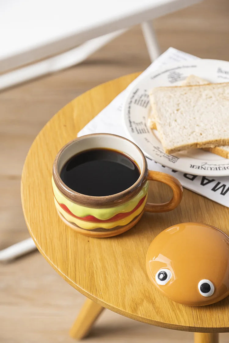 300ML Coffee Mugs Creative Hamburger Shaped Water Cup with Lid Cute and Cute Breakfast Cup Large Capacity Ceramic Hamburger Mug