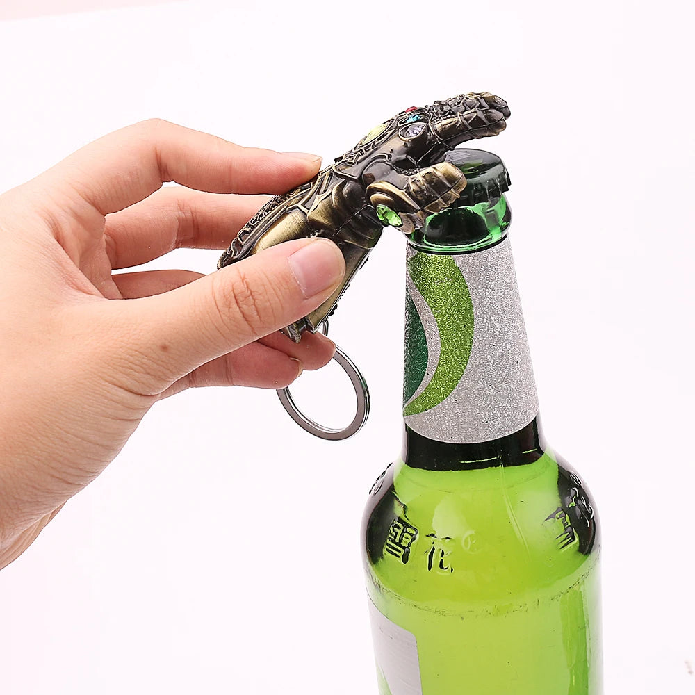 Marvel The Avengers Thanos Keychain for Men, Infinity Gauntlet, Creative Beer Bottle Opener, Pendant Gadgets