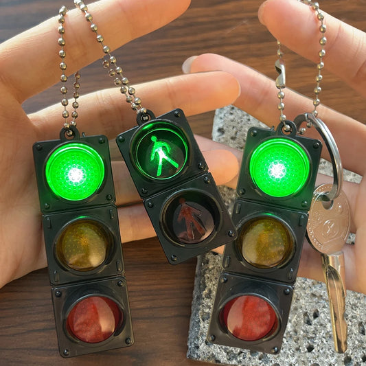 Simulation Electronic Traffic Light Keychain Pendant Pedestrian Light LED Light-emitting Toy Kids Cognitive Toy Gift Key Chain