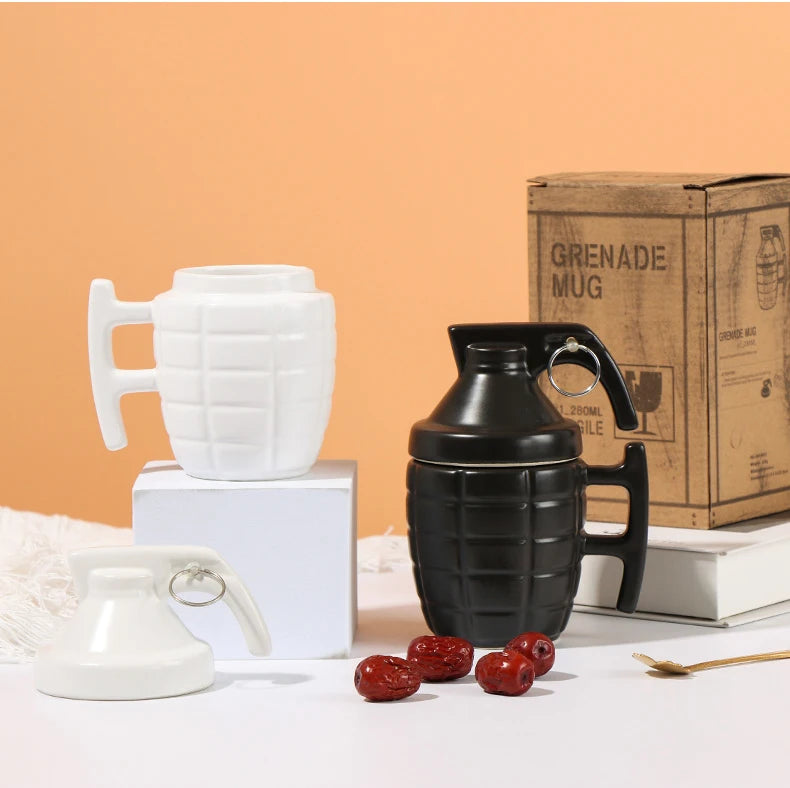 Creative Grenade Mug Funny Coffee Cup Shaped Ceramic Cup with Lid Modeling Cup Living Room Home Decoration 350ml Water Cup