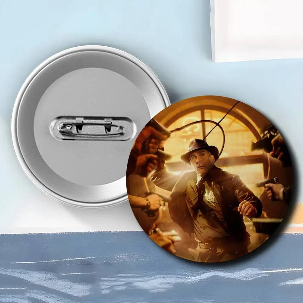 Classic Movie I-Indiana J-Jones Badges Round Exquisite Badge Brooches Creative Pins For Clothes Hat Backpack Gift Accessories