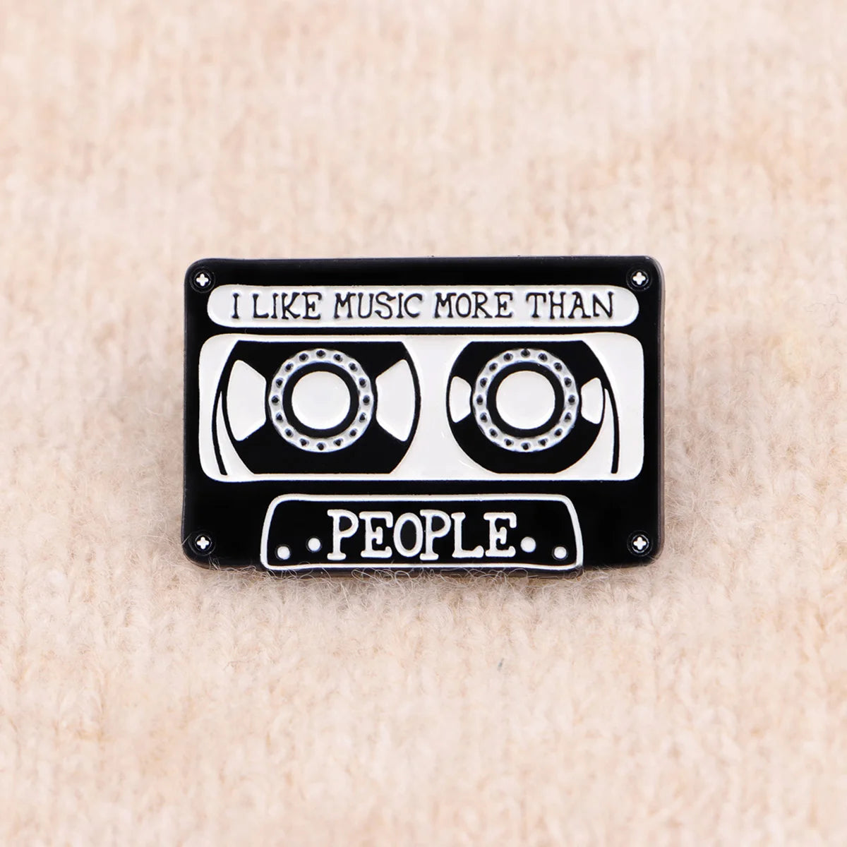 "I LIKE MUSIC" Enamel Pin Brooch Pines Lapel Pins Badge on Backpack Clothing Accessories Vintage Jewelry Music Enthusiasts Gifts