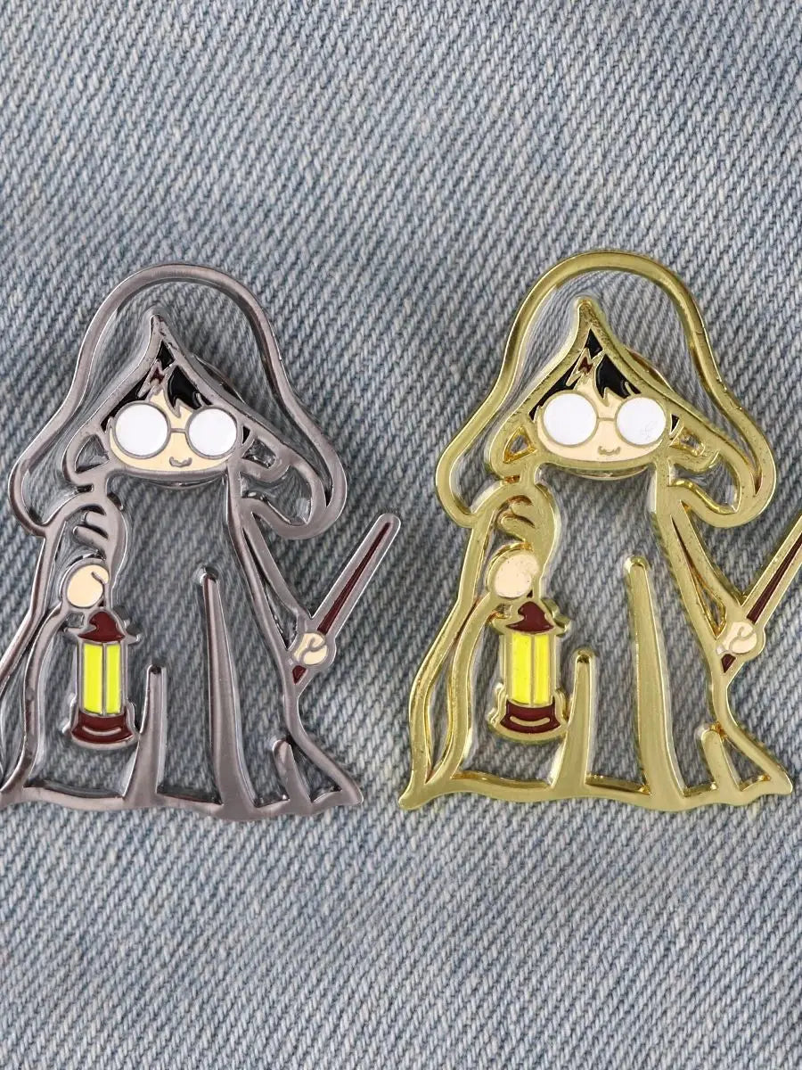 Funny Transpare Enamelled Pins Cool Movie Brooches For Men Women Clothing Bags Lapel Badges Fashion Jewelry Accessories Gifts