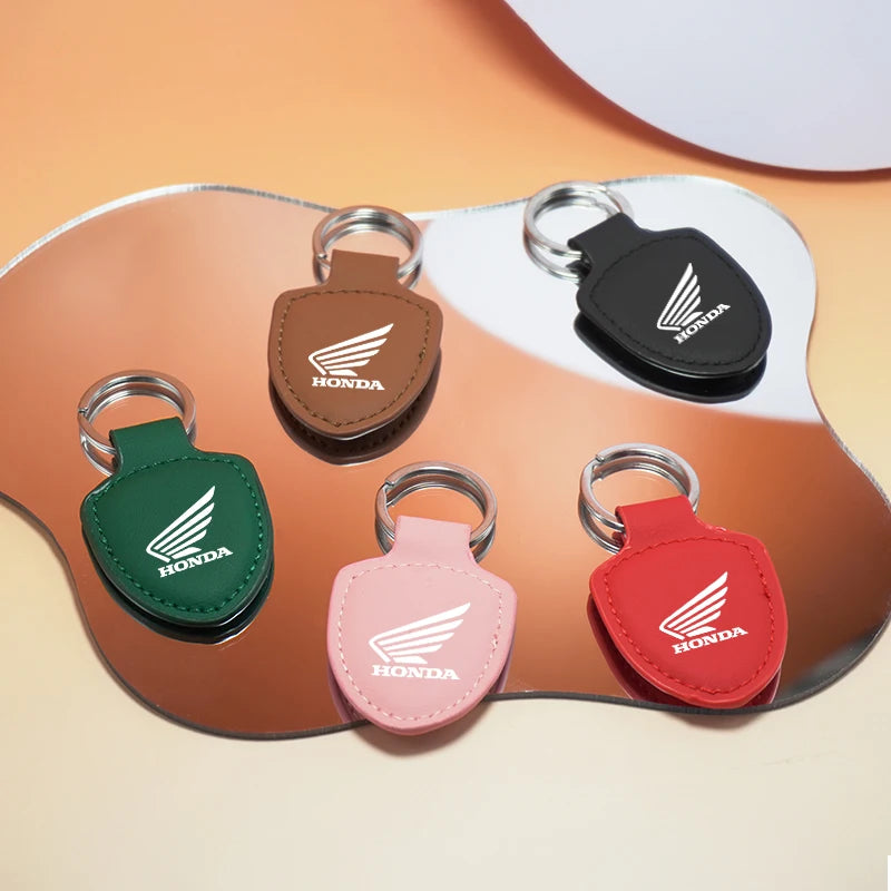 Leather Car Keychain Promotional Gift with Logo Keychain Accessories for Honda Cb400 Cb650 Motorcycle Keychain Car Accessories