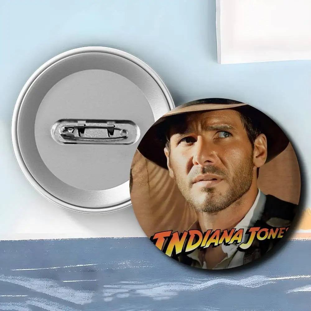 Classic Movie I-Indiana J-Jones Badges Round Exquisite Badge Brooches Creative Pins For Clothes Hat Backpack Gift Accessories