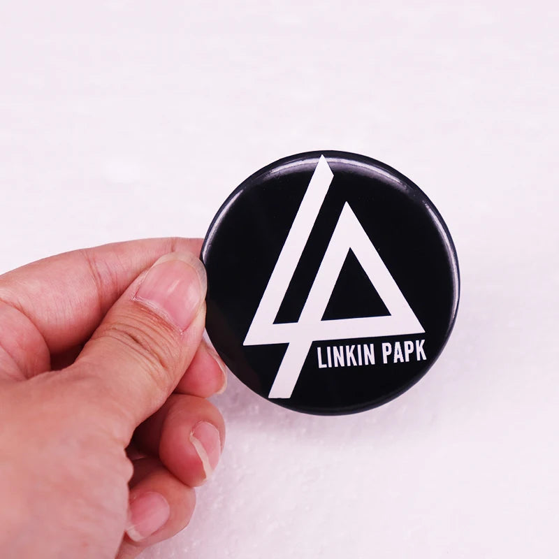 American Rock Band Pinback Button Music Lover Pin Tinplate Badge Fans Jewelry 58MM