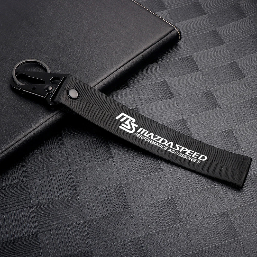 1Pc Car Key Holder KeyRing Leather Keychain With Logo Accessories For Mazda 2 3 MS 6 CX 5 Artzma 6 Axela MX30 CX-8 Miata Demio 7