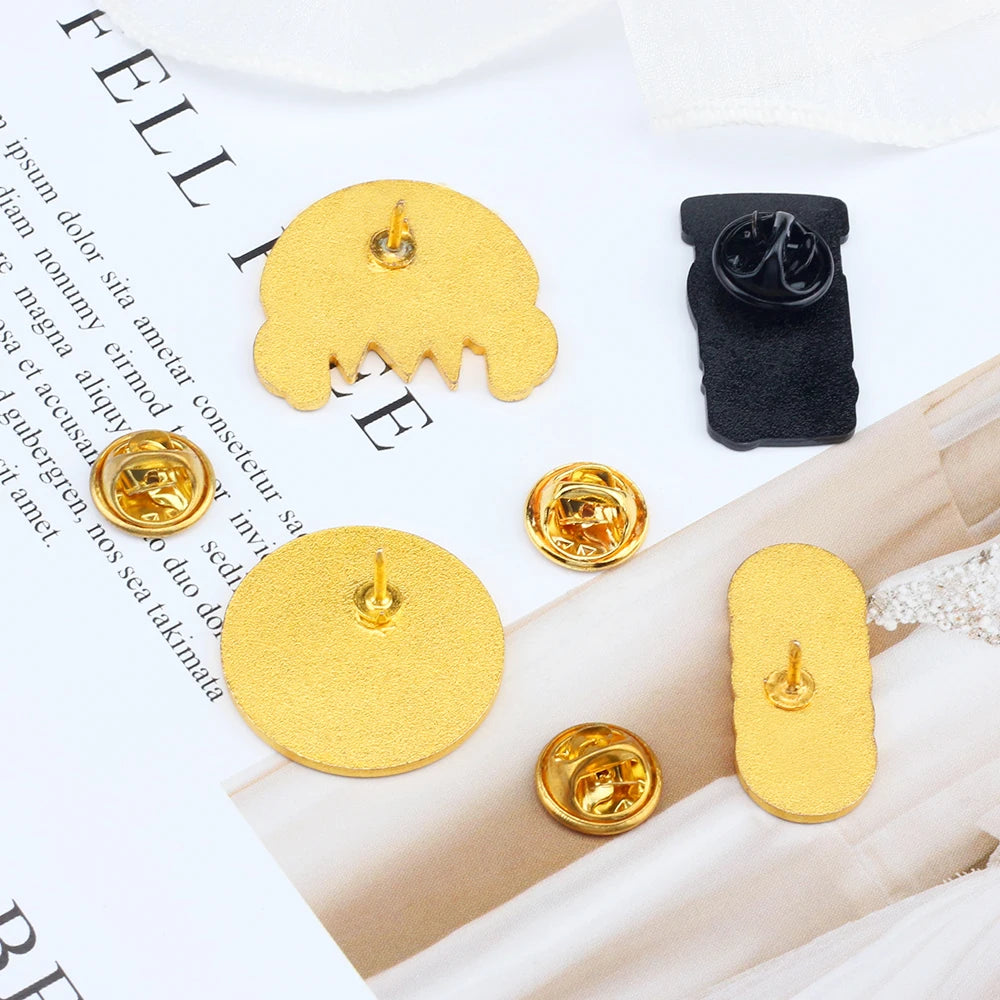 Personality Music Enthusiast Badges Pins MUSIC IS MY LIFE Earphone CD Brooches Kids Backpack Decoration Pins Jewelry Gift Girl