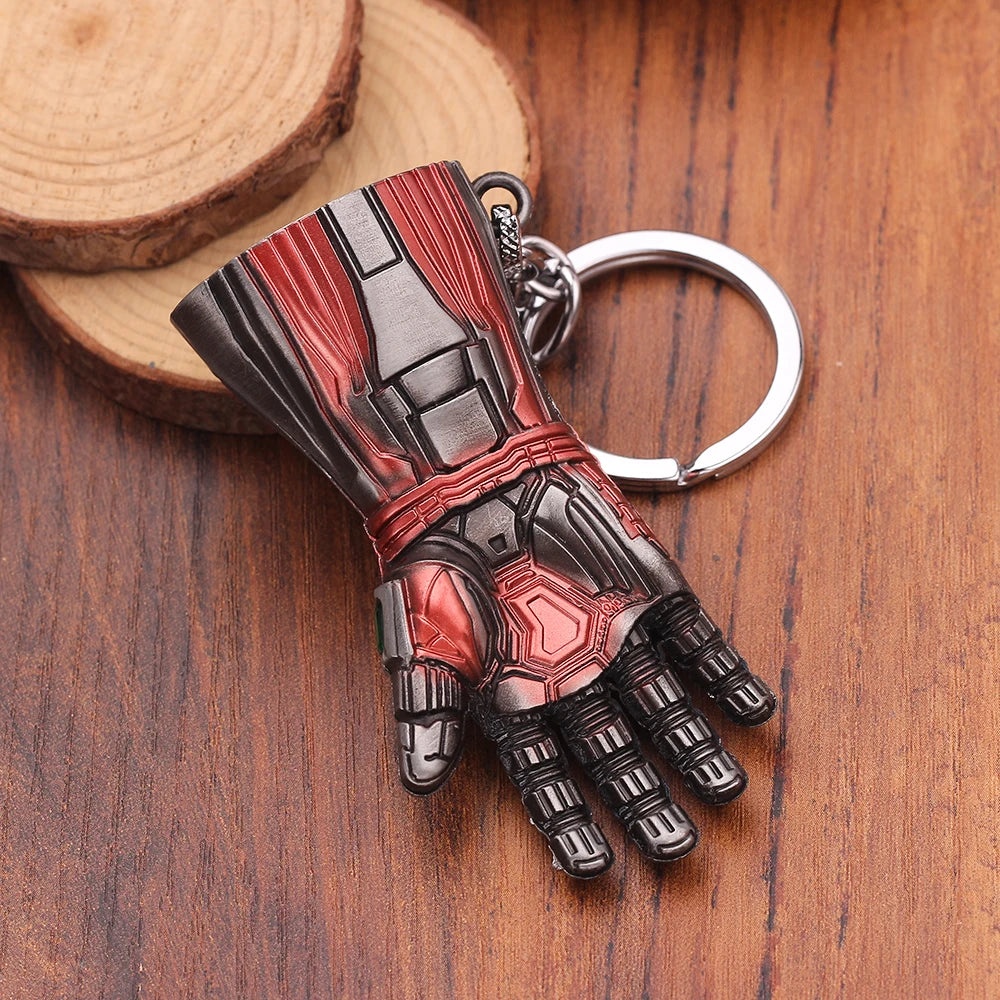 Marvel Superhero Keychain Avengers Thanos Infinity Gauntlet Metal Pendant Keyring Car Backpack Key Holder Decoration Accessories