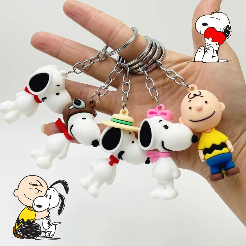Snoopy Keychain PVC Key Ring Charlie Doll Pendant Cute Bag Ornament Men Woman Car Keys Cartoon Pendant Accessories Fashion Gift
