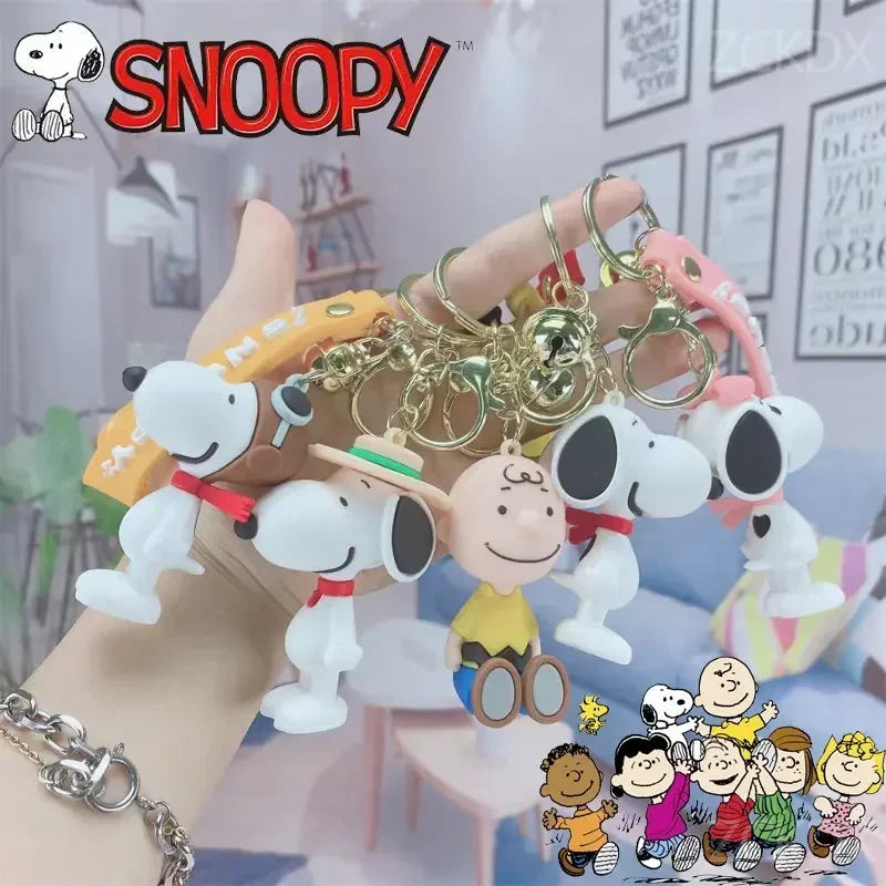 Snoopy Charlie Brown Cartoon Key Chain Cute PEANUTS Animation PVC Doll Keyring Men Women Car Key Accessories Backpack Pendant