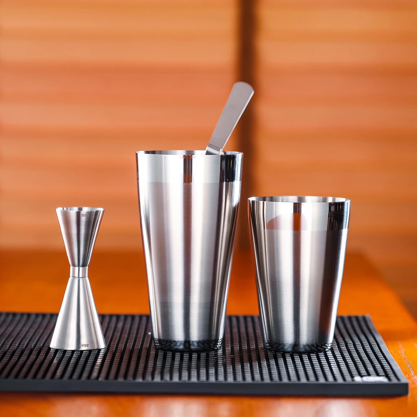 CRISON SK001 Professional Boston Shaker Two Piece Blender Bar Tool for Bartenders cocktail shaker