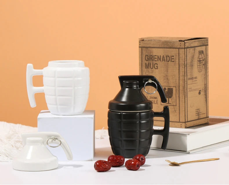 Creative Grenade Mug Funny Coffee Cup Shaped Ceramic Cup with Lid Modeling Cup Living Room Home Decoration 350ml Water Cup