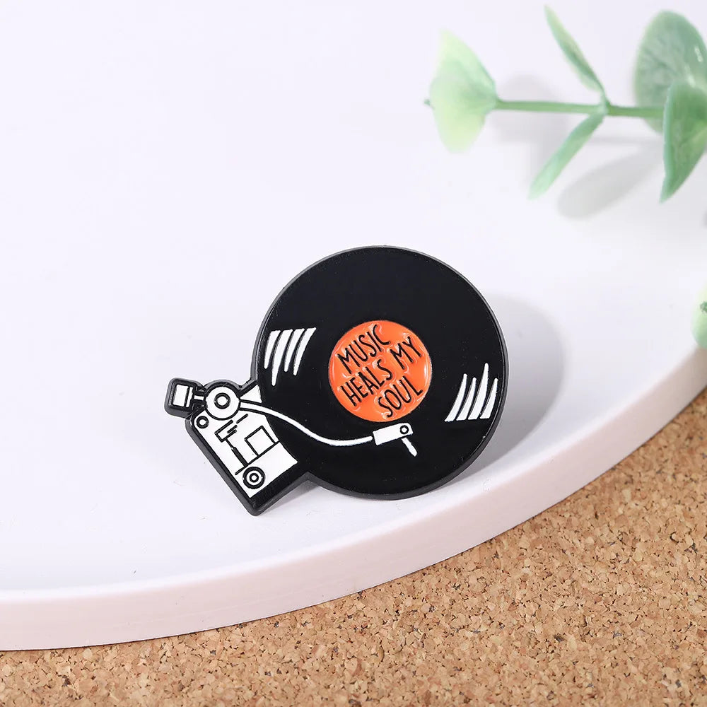 Vinyl Record Brooch - Black Round Geometric Music Pin, Taylor Swift Inspired Lapel Flower for Jackets & Denim