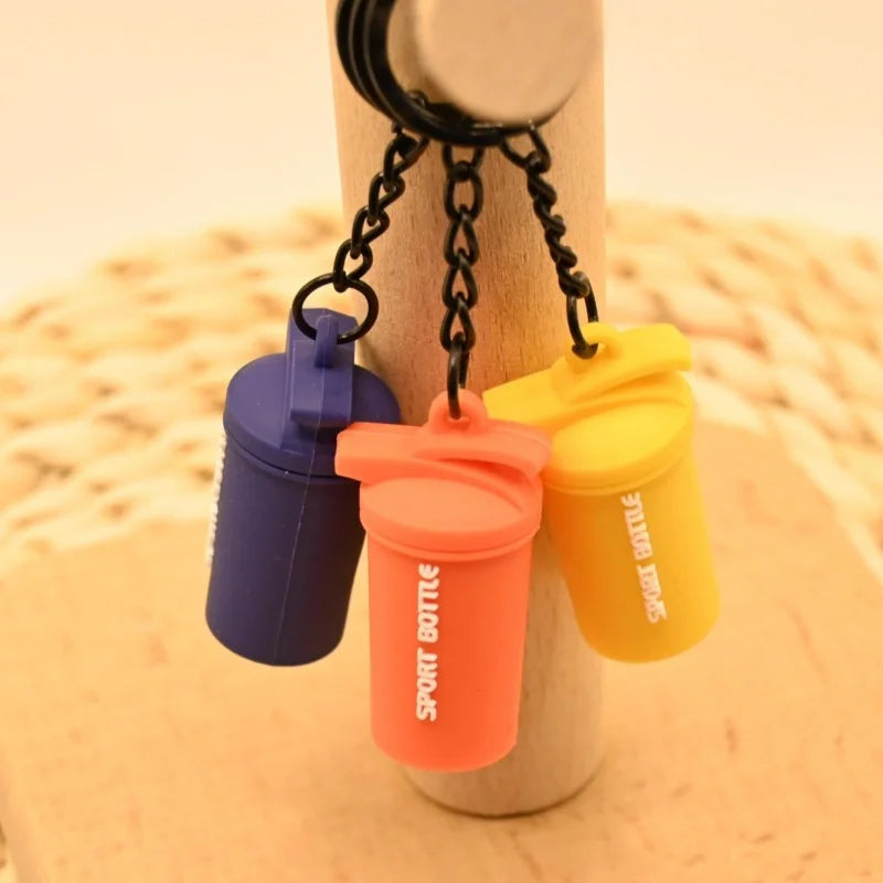 New Mini Shaker Cup Keyring for Gym Lover Shaker Bottle Keychain 7 Color Silicone Gym Gifts Sport Water Bottle Bag Charm