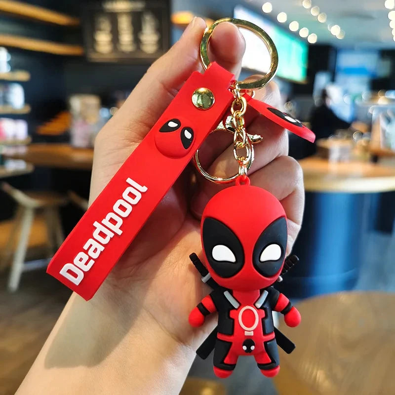 Marvel Deadpool Keychain - Funny Q Version Keyring, Cute Anti-Hero Backpack Charm for Fans & Couples (Gift Idea)