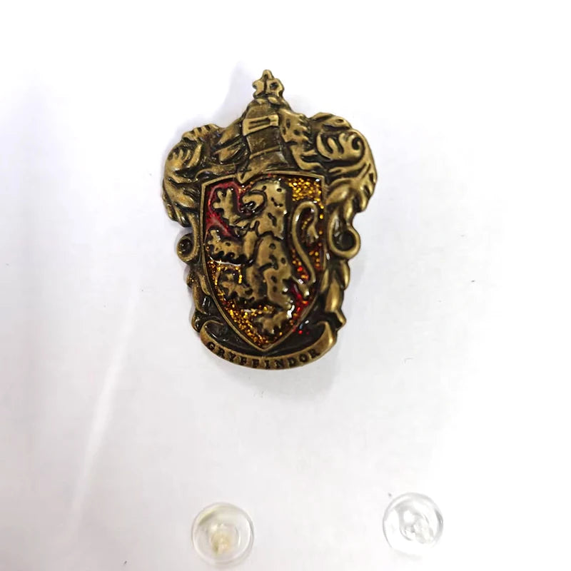 Potter Metal Badge Brooches Hogwarts Slytherin Gryffindor Harry Magic School Lapel Pin Bag Accessories Christmas Souvenir Gifts