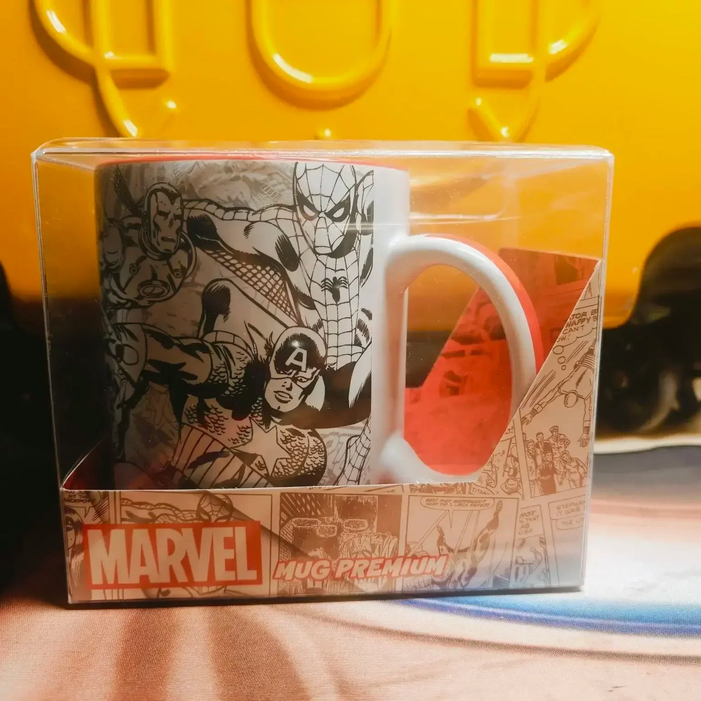 Marvel The Avengers water cup large capacity coffee mug gift box creative Spider-Man Iron Man Peripheral Movies holiday gift