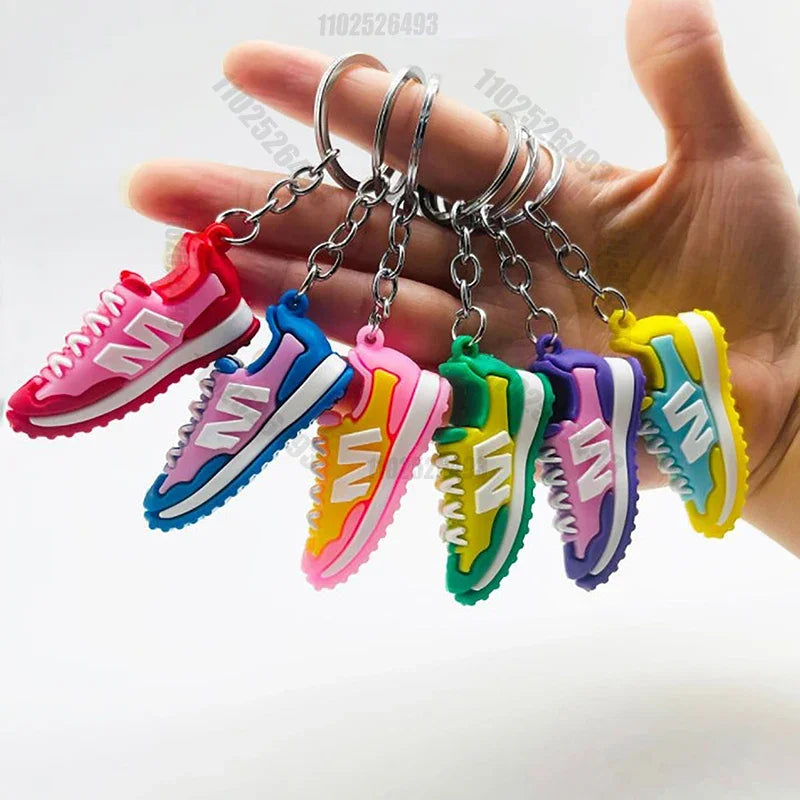 6pc/1pcs Shoe Keychains For Men Mini Cute Cool Sneaker Keychain PVC For Favors Collectible For Sneaker Fans Bag Pendant Tools
