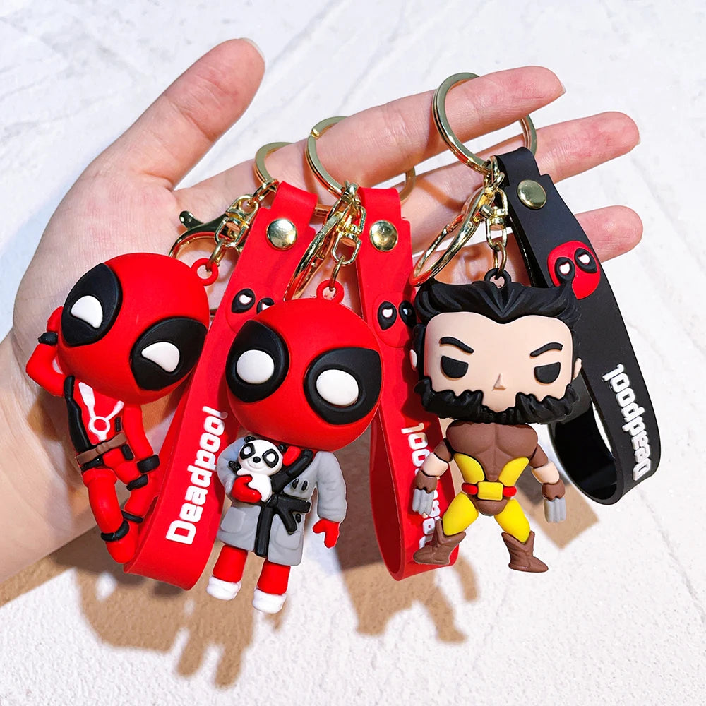 Marvel Deadpool Keychain - Funny Q Version Keyring, Cute Anti-Hero Backpack Charm for Fans & Couples (Gift Idea)