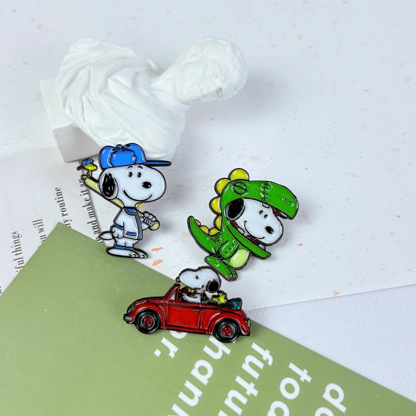 Cartoon cute Square Pants Enamel Lapel Pins Cartoon Character Collectible Badges Cute Children's Gift Jewelry for Backpacks