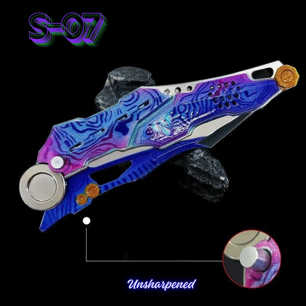 Tactical style decorative knife model, gift for boys, safe collection and stress relief, safe and unsharpened