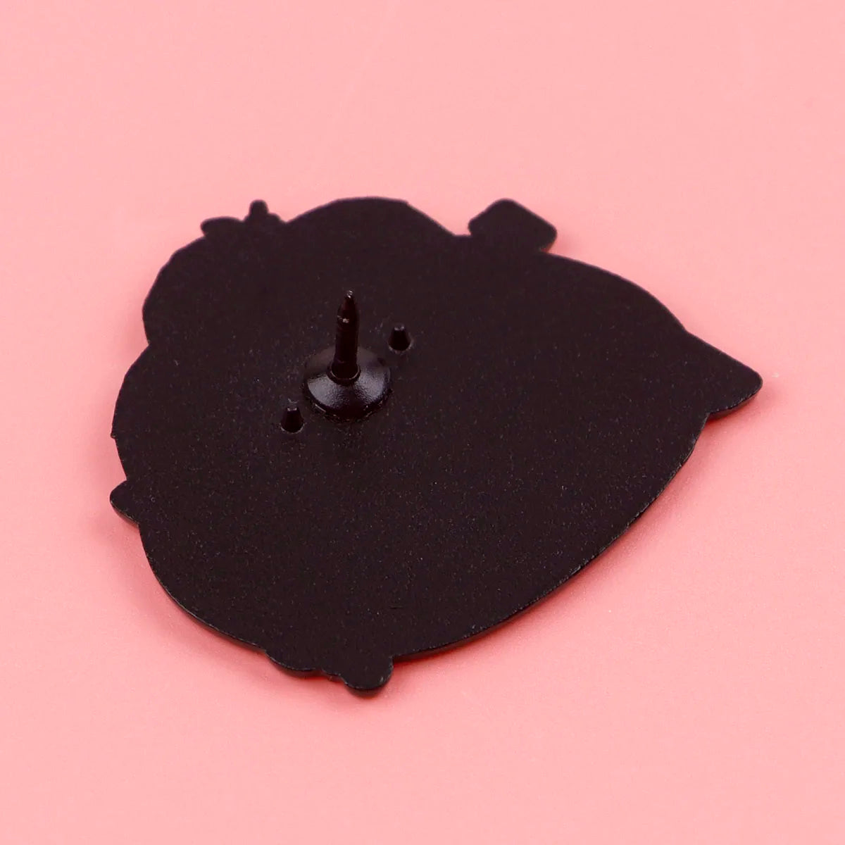 Friends TV Shows Enamel Pin Women's Brooch Cute Lapel Pins for Backpacks Jeans Brooches Adorn Jewelry Accessories Gift