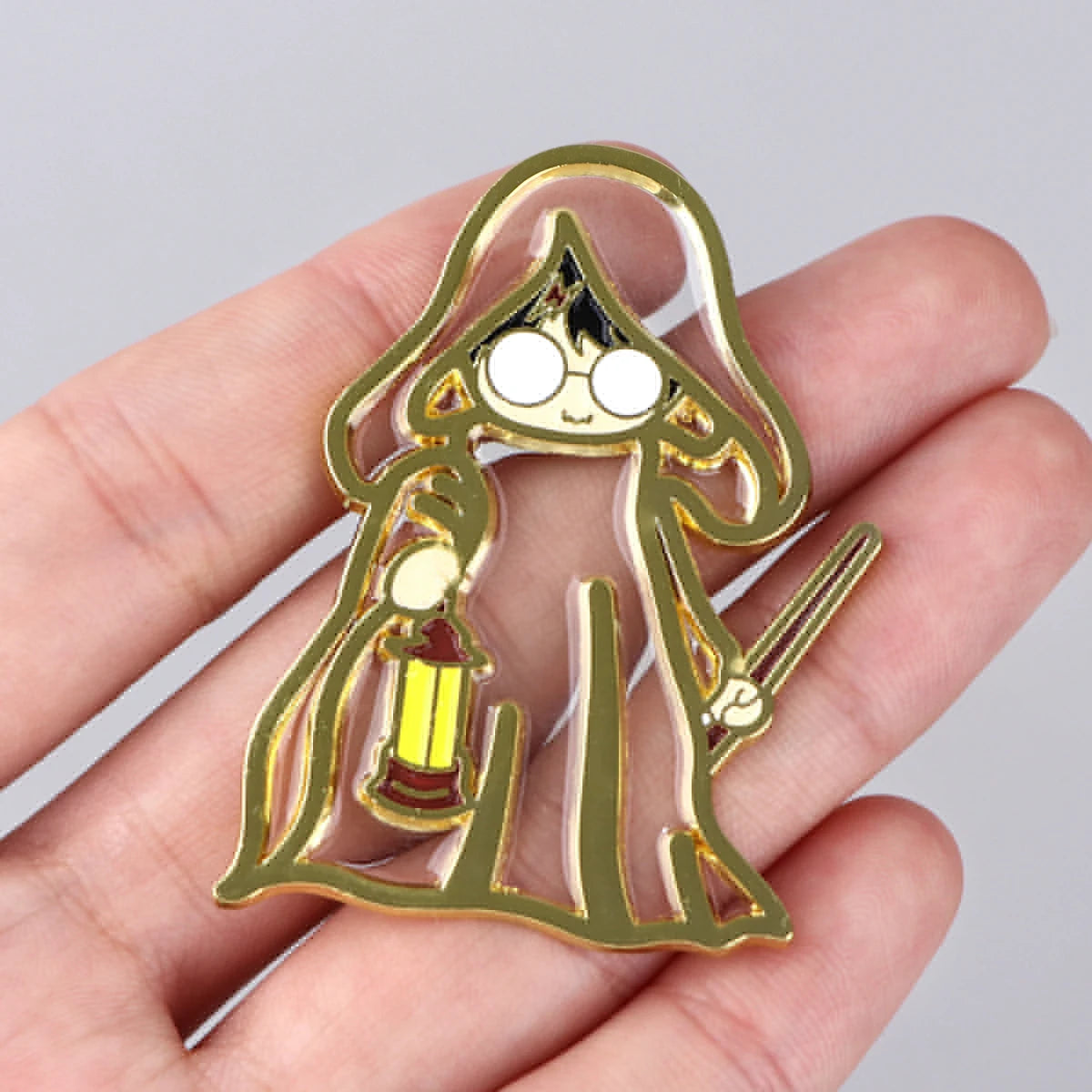 Funny Transpare Enamelled Pins Cool Movie Brooches For Men Women Clothing Bags Lapel Badges Fashion Jewelry Accessories Gifts