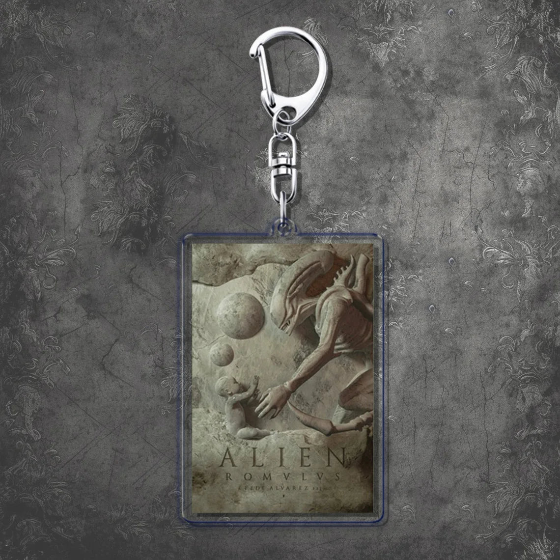 Horror Scary Classic Movie Keychain Key Chain Ring for Bag Xenomorph Sci Fi Keyring Jewelry Gamer Fans Gaming Gift