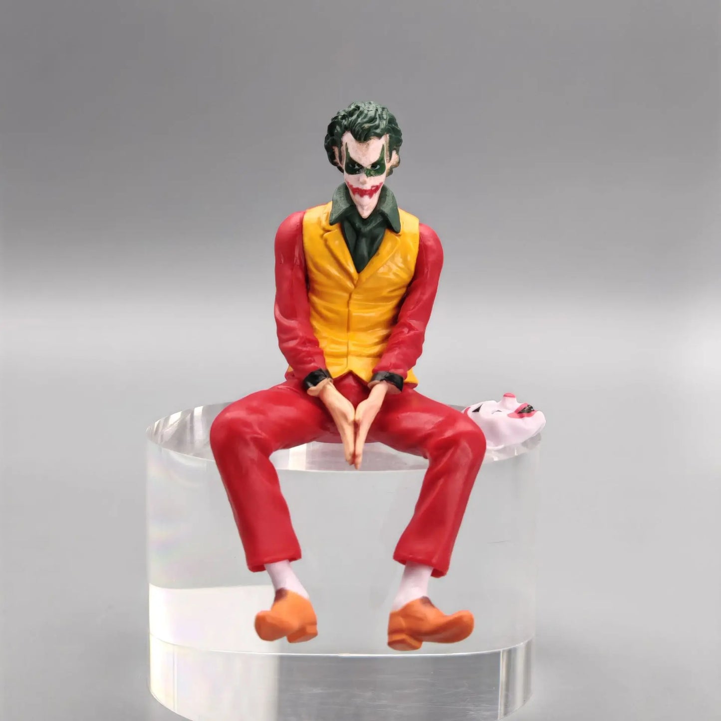 Cartoon joker Handmade Boutique Large Decoration Desktop Scene Model Mask Sitting Posture Gifts Room Car decoration