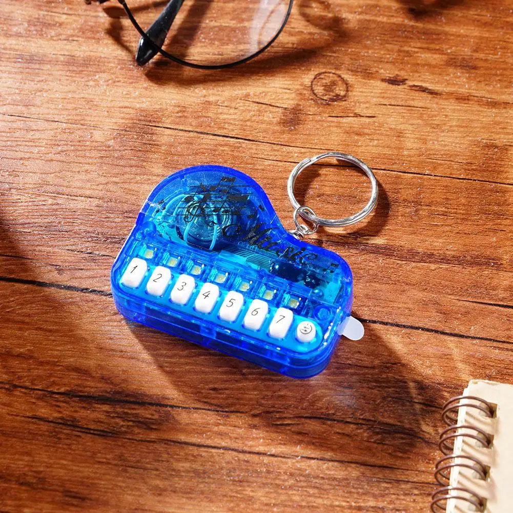 Piano Keychain Musical Instrument Toy Portable Mini Playable Keyboard Piano Jewelry Friend Music Gift Keychain Lover Electr I1K9