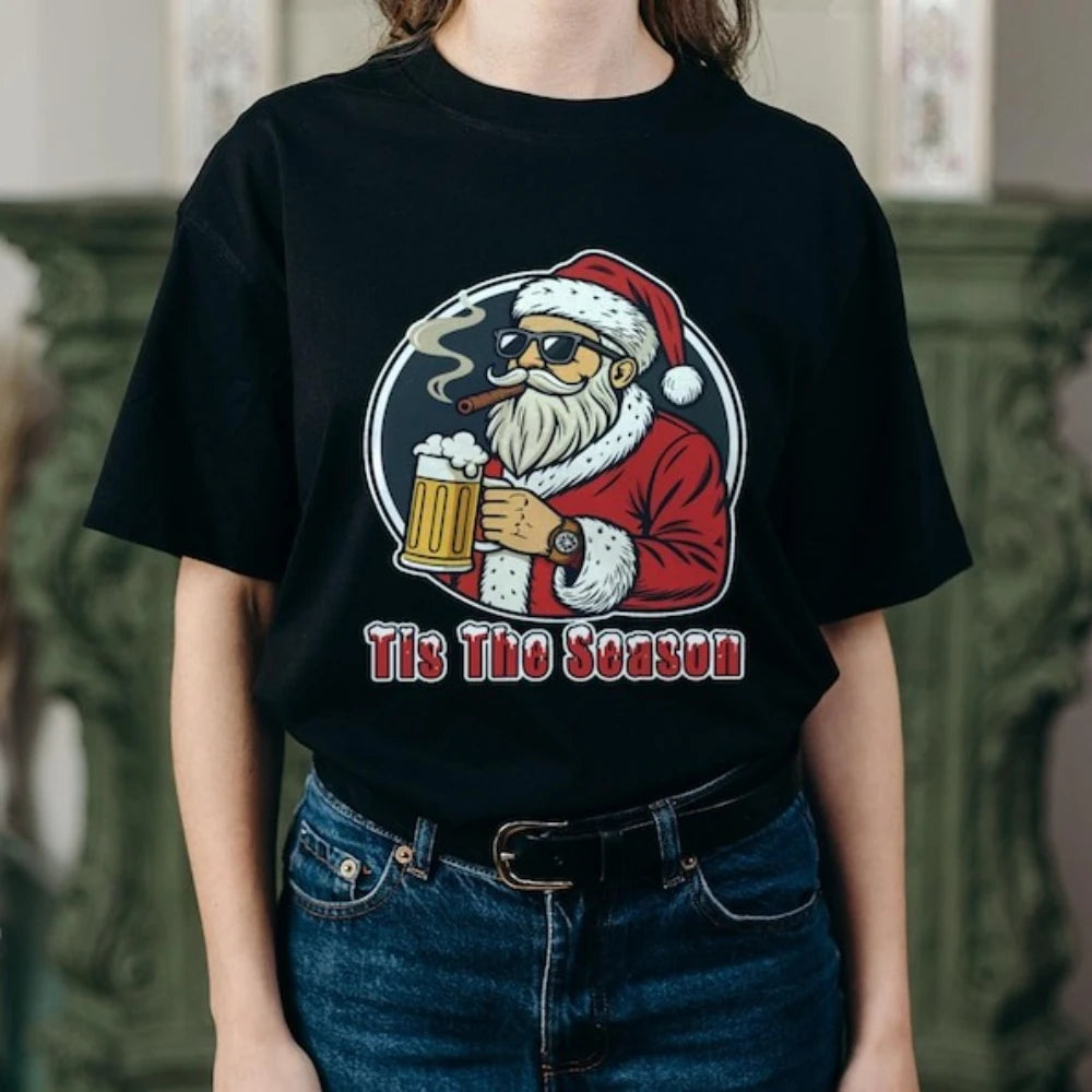 Funny Santa Beer T-Shirt Tis The Season Christmas Graphic T Shirts Woman Man New Year Xmas Cotton Short-sleev Vintage  Festival