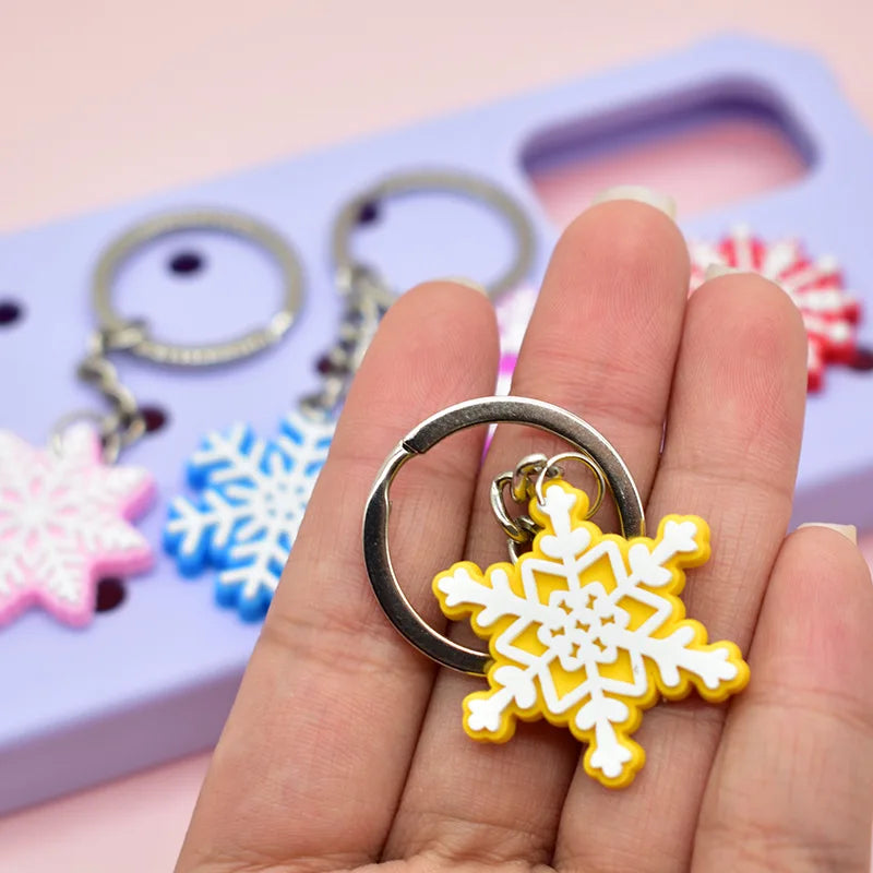 Snowflake Series Keychain New 2D PVC Soft Rubber Backpack Decoration Christmas Gift Car Free DIY Keychain Accesorios Bag Charm