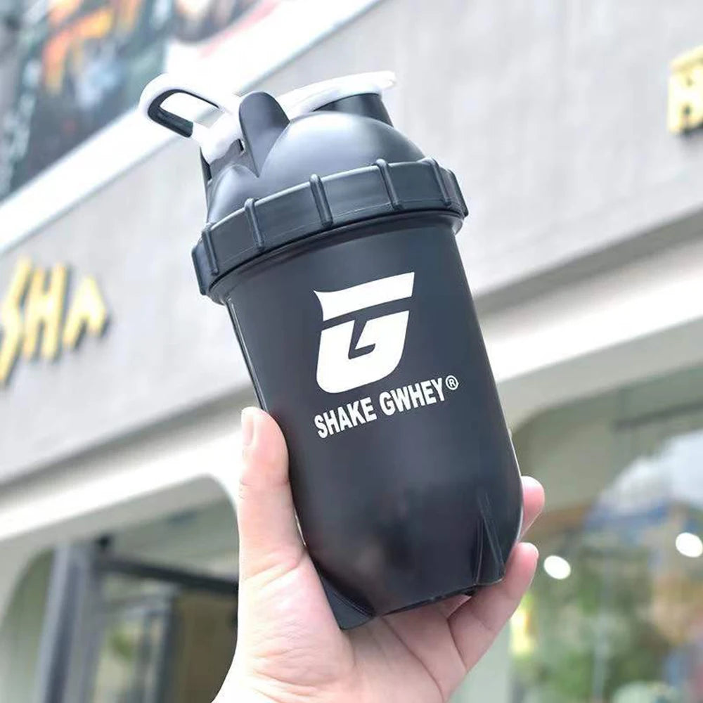 500ML Protein Shaker Water Bottle Sport Shaker For Protein Powder Mixing Fitness Gym Bottle Plastic Shaker Bottle Mixer Cup