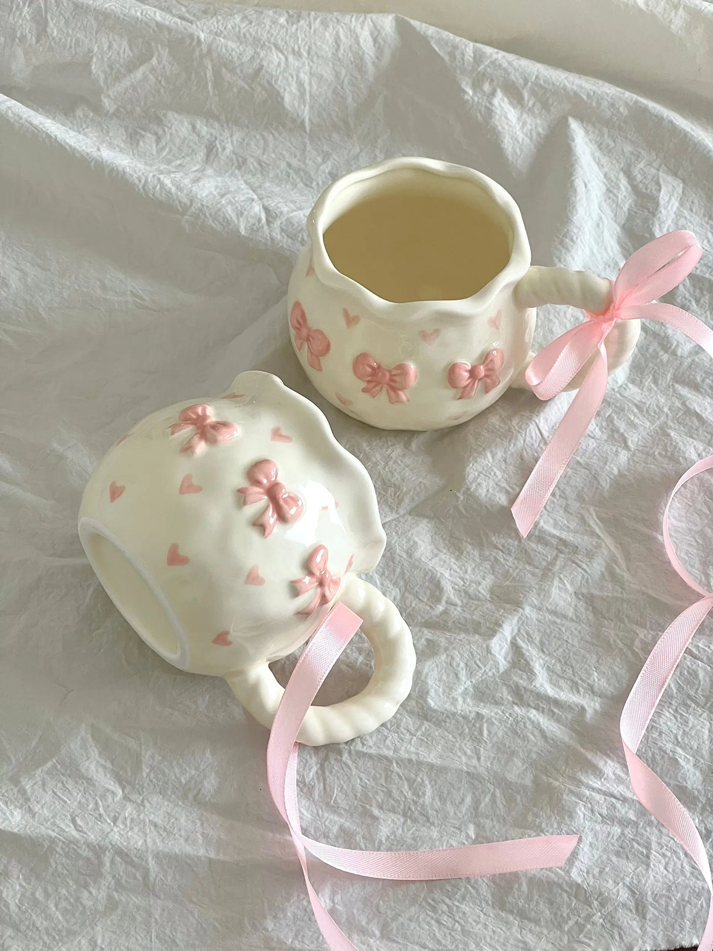 Thickened Cream White Mug Cute Bow Cartoon Ceramic Cup with Handle Milk Cup Coffee Cup Modern Simple Universal Water Cups