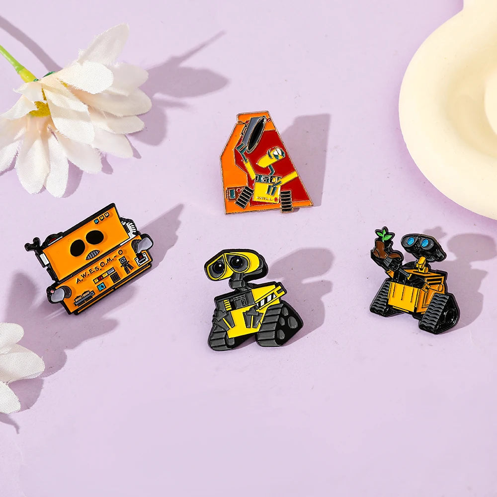 4 Pcs Personality Animation Cartoon Walle Brooch Cute Robot Enamel Pin Metal Badge Jewelry Backpack Clothes Accessories Gift