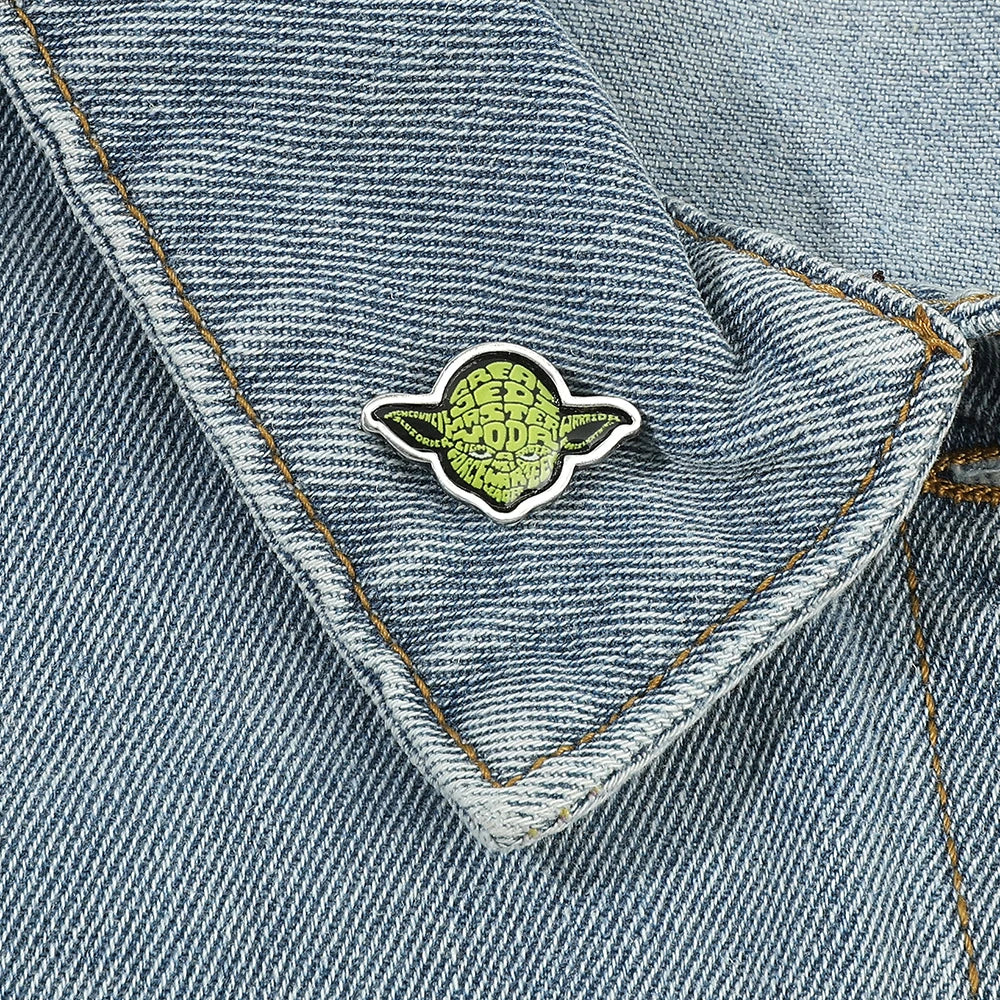 Star Wars Yoda Enamel Brooch - Cartoon Character Lapel Pin Collectible Jewelry Creative Head Portrait Gift for Fans