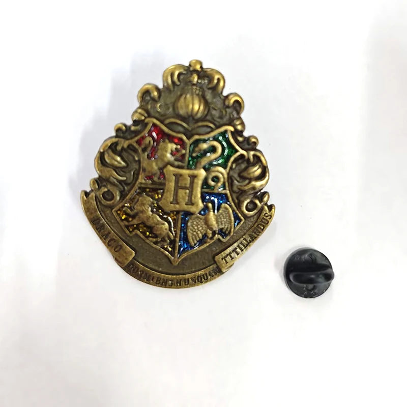 Potter Metal Badge Brooches Hogwarts Slytherin Gryffindor Harry Magic School Lapel Pin Bag Accessories Christmas Souvenir Gifts