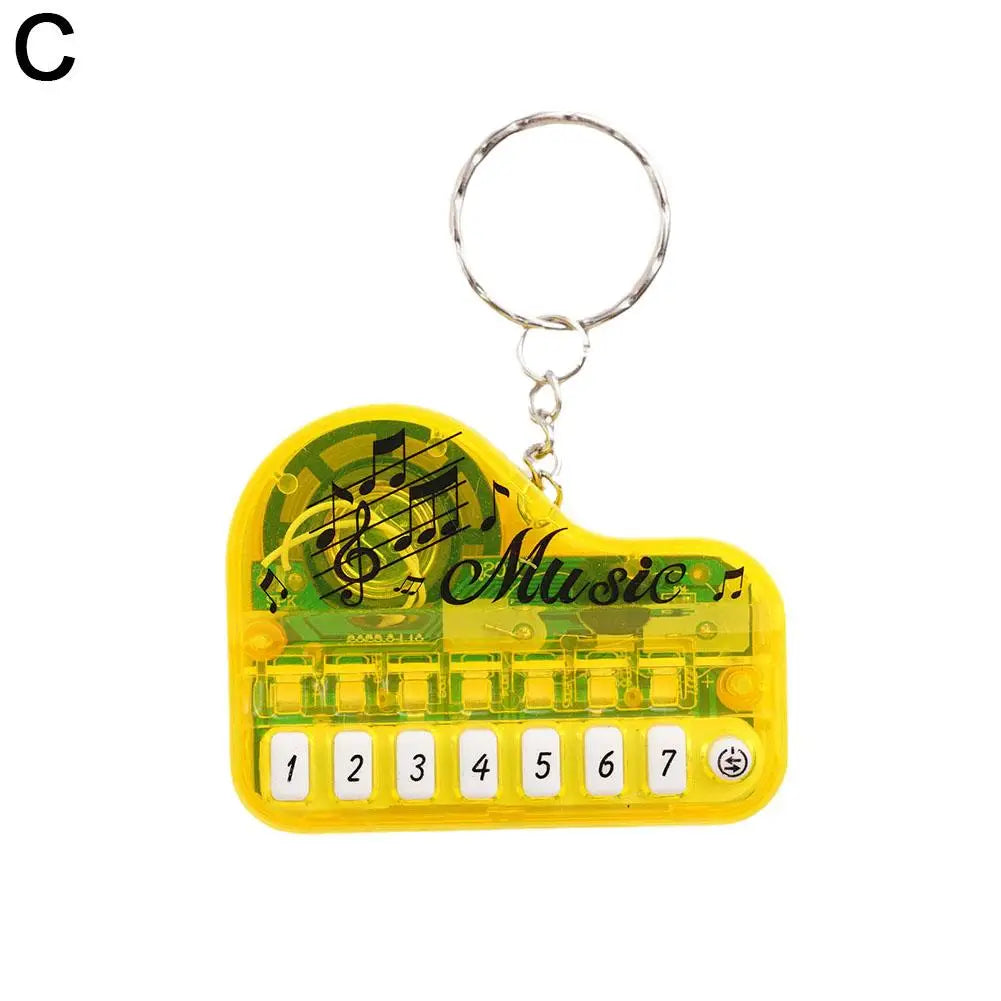Piano Keychain Musical Instrument Toy Portable Mini Playable Keyboard Piano Jewelry Friend Music Gift Keychain Lover Electr I1K9